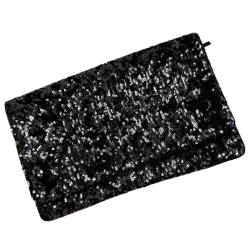 BCBGMAXAZRIA Sequin Envelope Clutch Evening Bag Black Silver Formal Mesh Purse